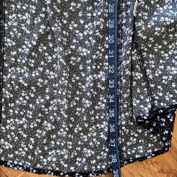 Brandy Melville Navy short sleeve wrap dress - Picture 8 of 8